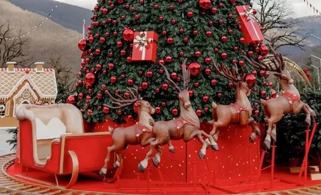 Christmas Decor 12
